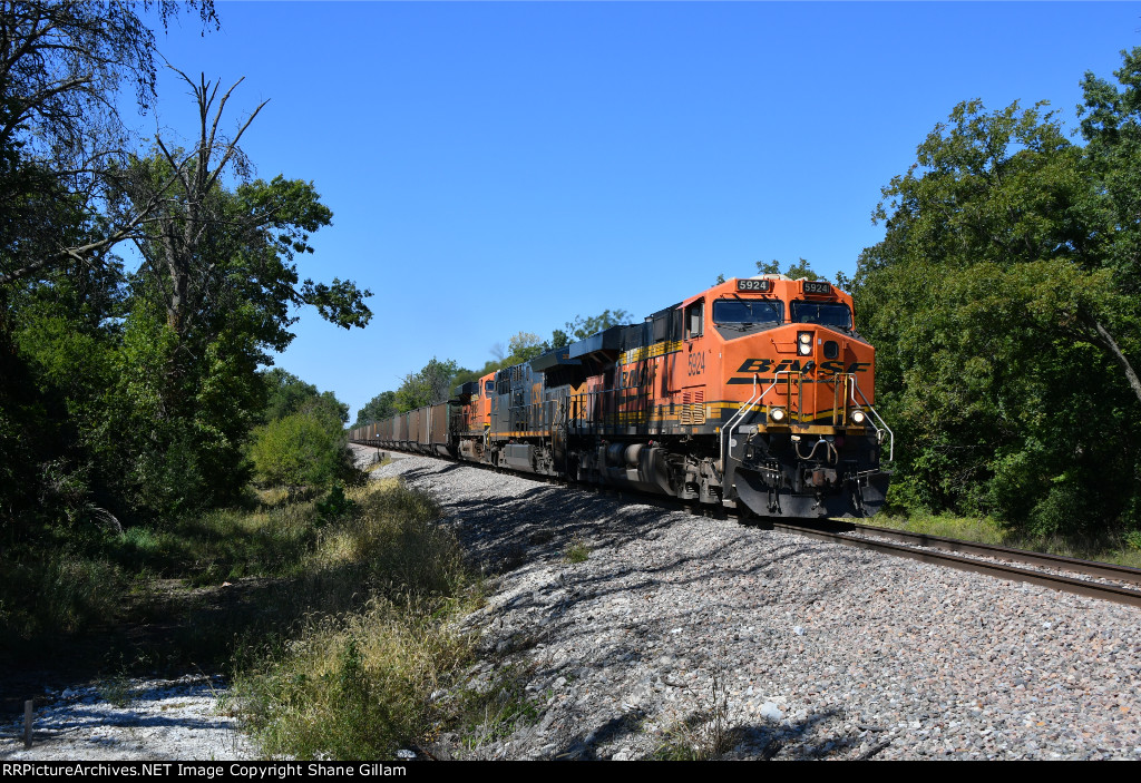 BNSF 5924